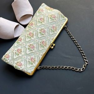 Vintage 19060’s/ 70’s woven clutch purse